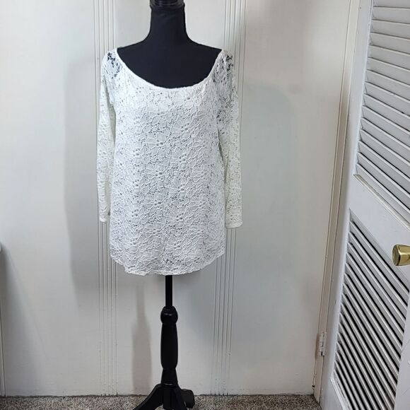 Valerie Stevens White Lace Top - Picture 1 of 6